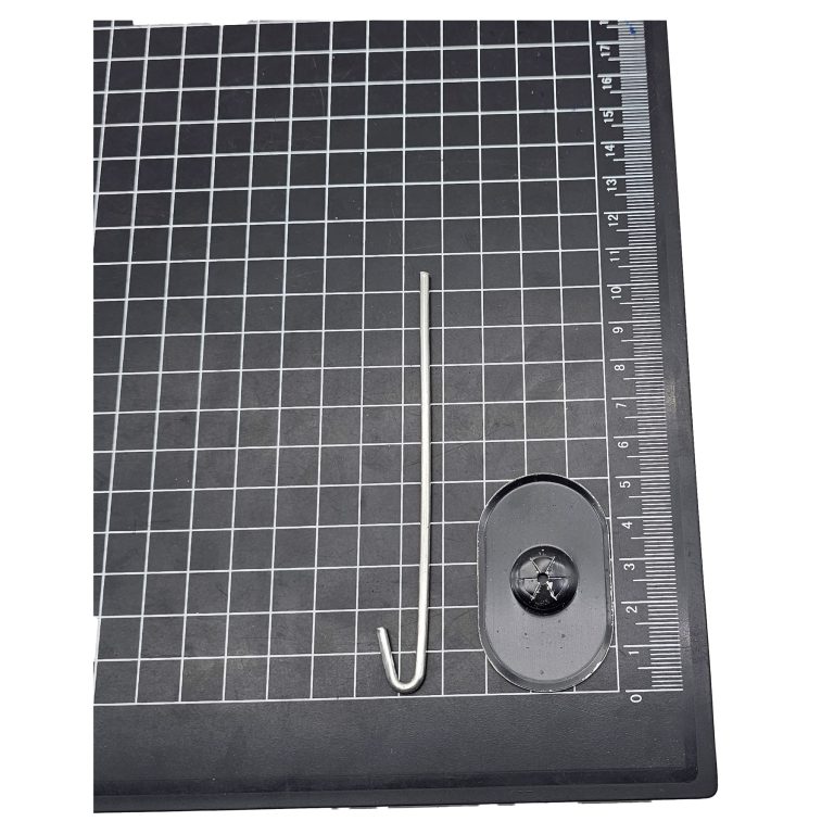 Solar mesh clip and retaining washer measurement detail